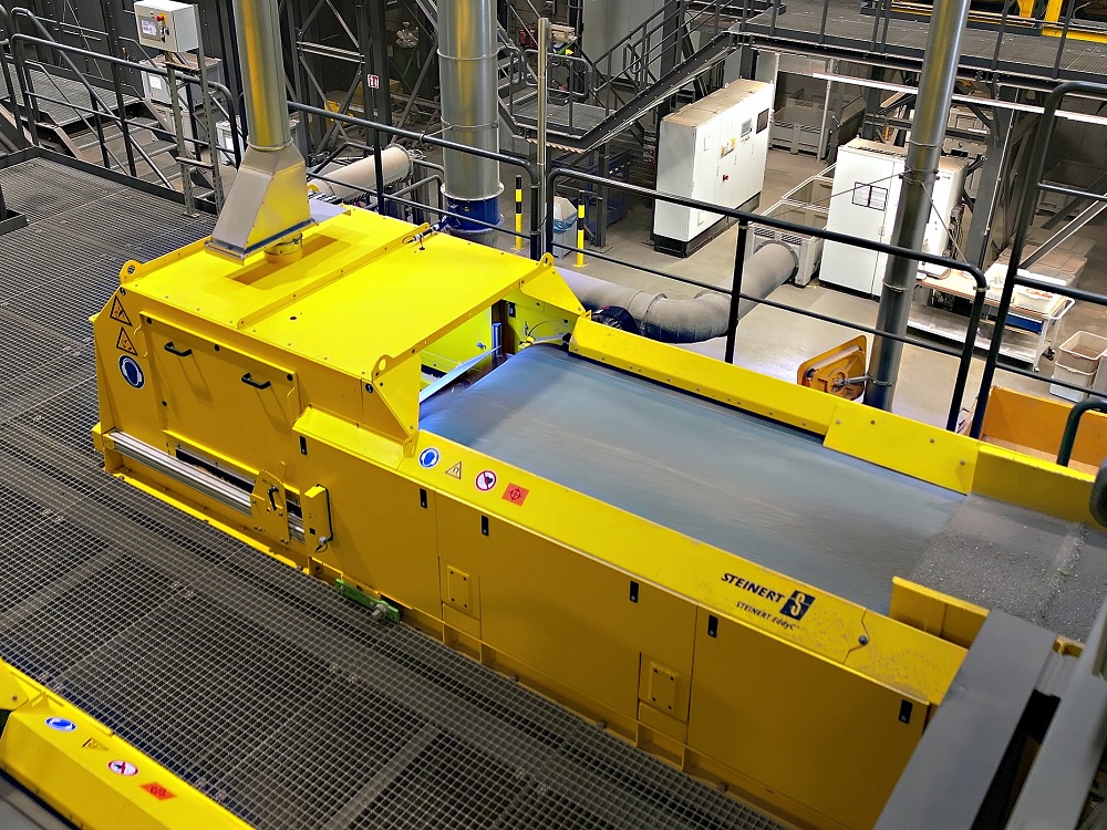 01_STEINERT_EddyC_with_Splitcontrol_1000x750 Incineration bottom ash add-on for Steinert non-ferrous metals separators